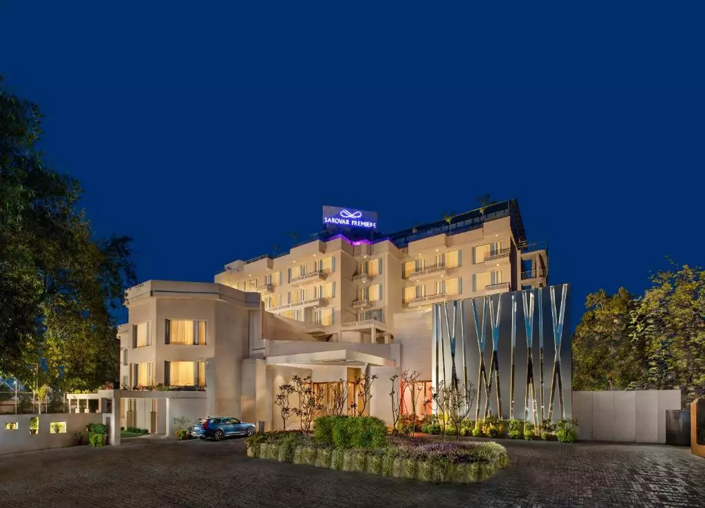 سارووار پریمیر جیپور